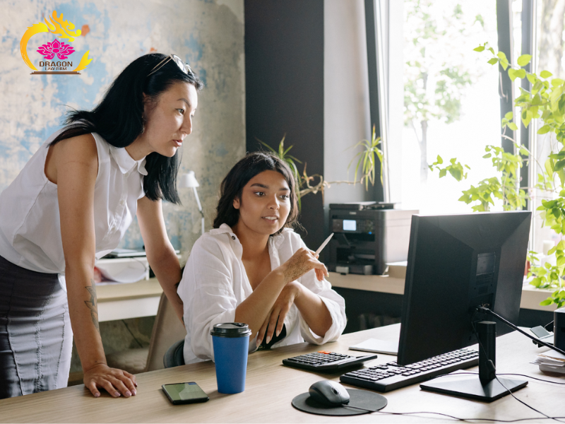 Điều kiện chấm dứt hợp đồng đối với phụ nữ đang hưởng chế độ thai sản